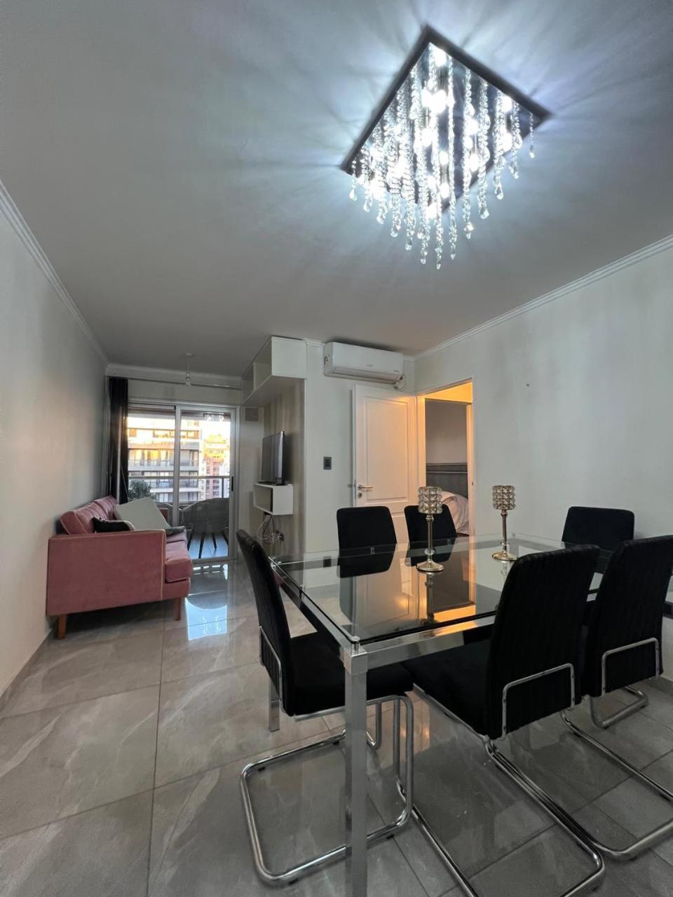 Comfort Center Chacabuco Apartment *